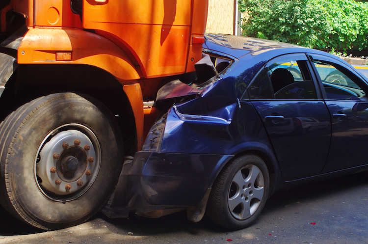 Why You Need a Seasoned Truck Accident Attorney